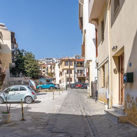 Angels Apartment Free Private Parking Tesalonika Bagian luar foto