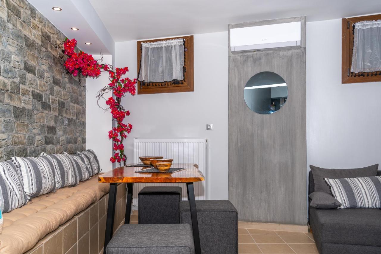 Angels Apartment Free Private Parking Tesalonika Bagian luar foto