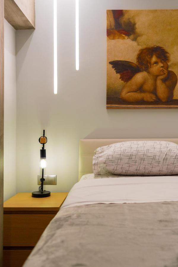 Angels Apartment Free Private Parking Tesalonika Bagian luar foto