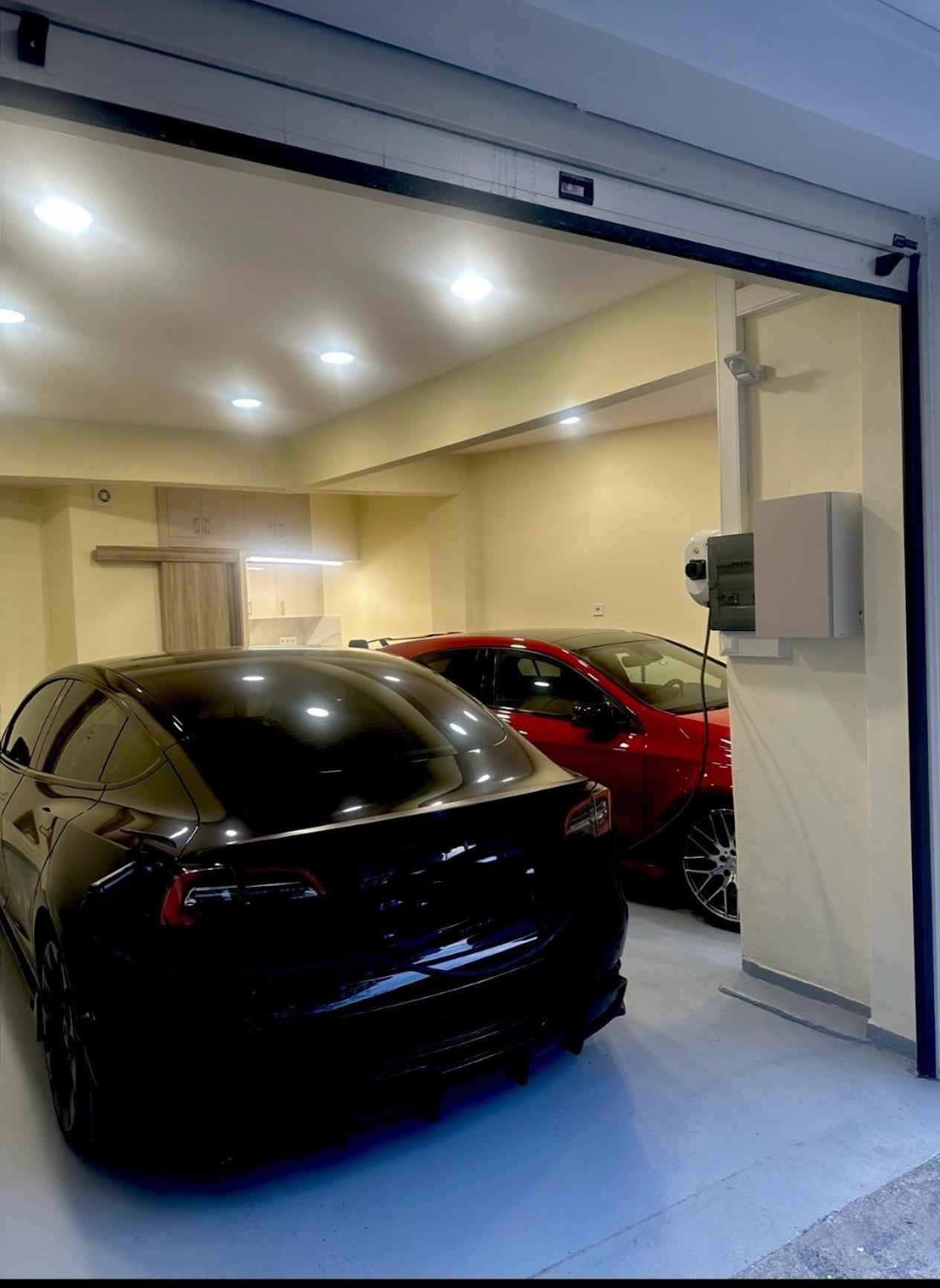 Angels Apartment Free Private Parking Tesalonika Bagian luar foto